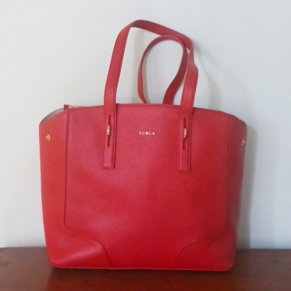 Furla Tote in Burnt Orange